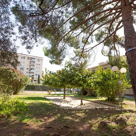Les Jardins Du Luxembourg-3 By Interhome Apartamento *